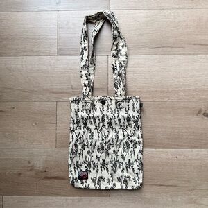 Mini Y2K Vintage Roxy Black and Cream Women's Mini Tote Bag Purse